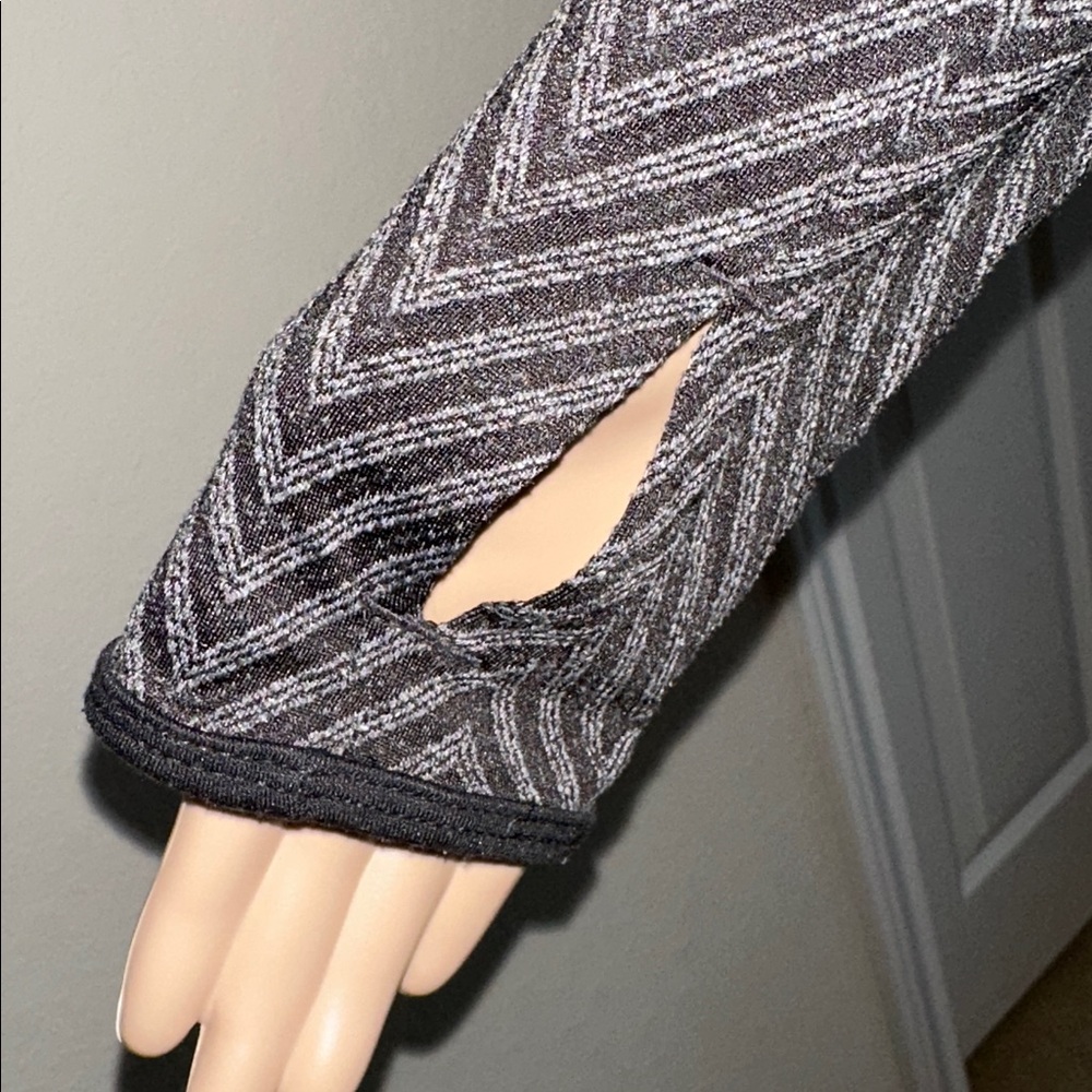 C9 by Champion Athletics Black and Gray Patterned Jacket Size XS. - Picture 8 of 16